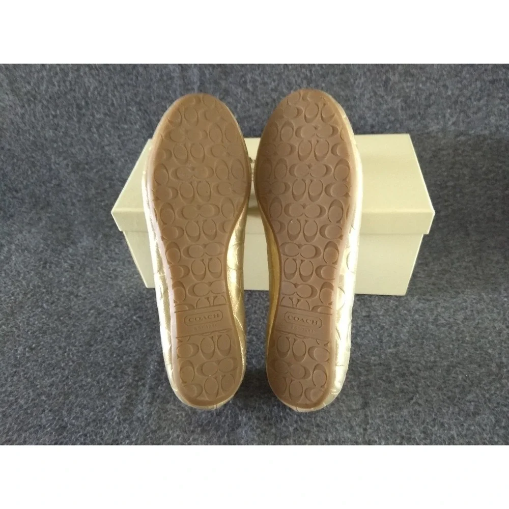Coach Ballet Flats Womens 8 Dahlila Gold Embossed Signature C Logo Shoes NEW